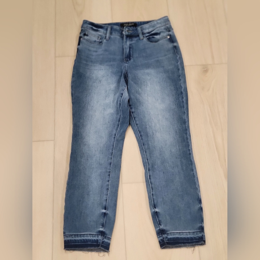 Judy Blue Boyfriend Fit High Rise Cropped/frayed Women's Jeans SZ 3/26